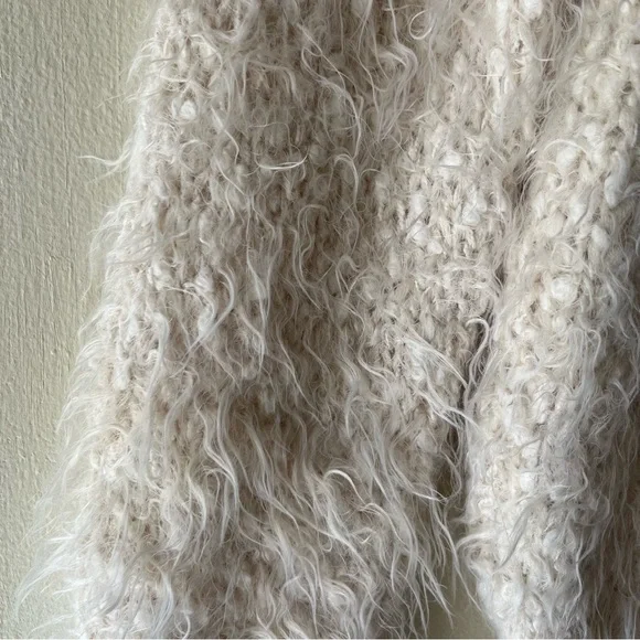 NWT Anthropologie Fuzzy Sweater - Picture 5 of 7